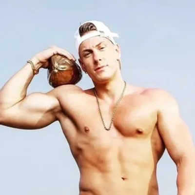 Calvin Kleinen
